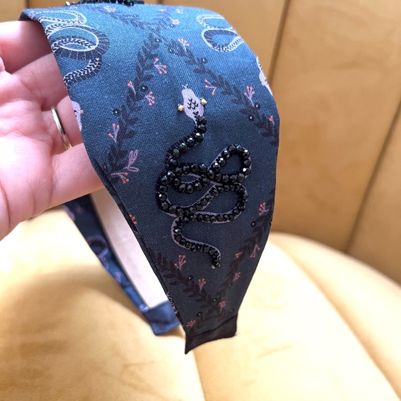 NEW Handmade Beaded Headband - Picture 2 of 6